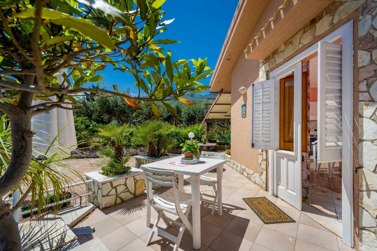 Villa Oasi Del Relax Castellammare del Golfo Eksteriør bilde